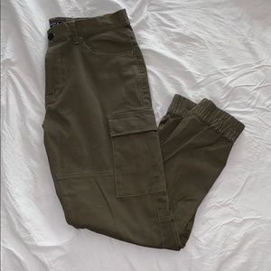 Khaki green cargo pants